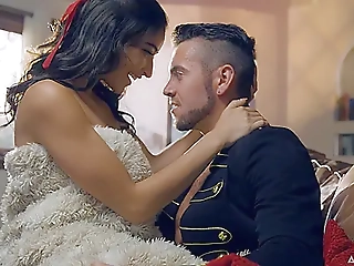 Shemale Loves Two Dicks - Steamy Threesome Action!